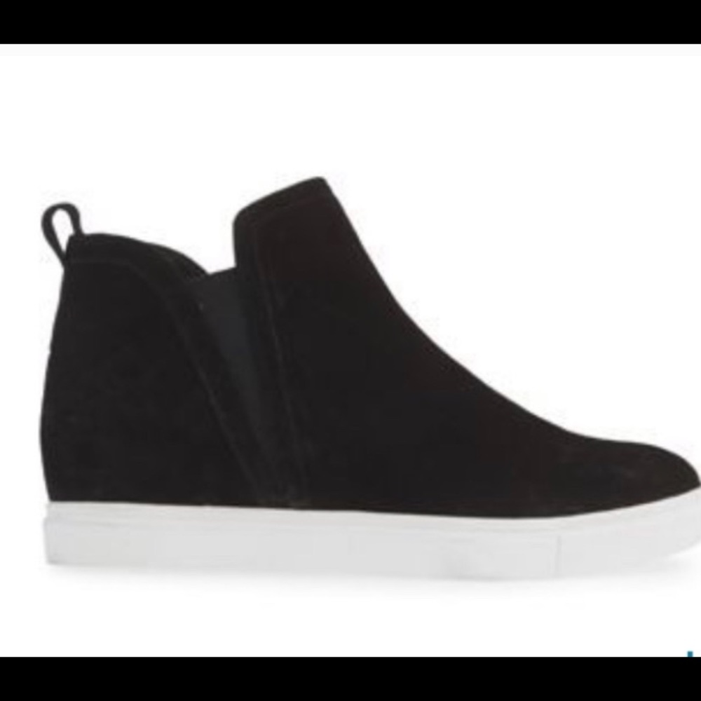Blonde hidden wedge waterproof sneakers